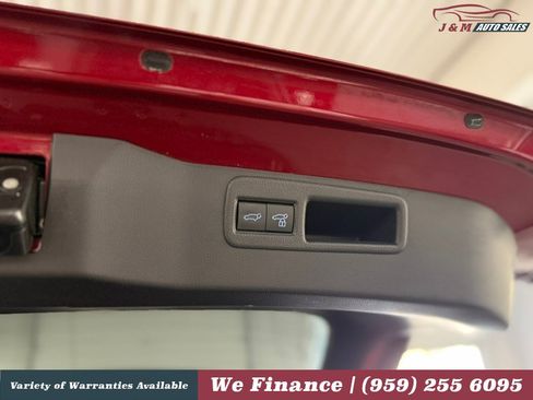 Used 2021 Toyota Venza LE w/ Carpet Mat Package (TMS) AWD/4WD image 34