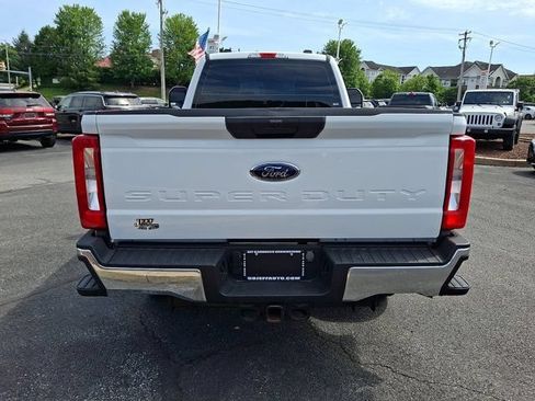 Used 2023 Ford F250 XL w/ FX4 Off-Road Package AWD/4WD image 7