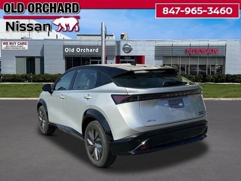 Used 2023 Nissan Ariya AWD image 8