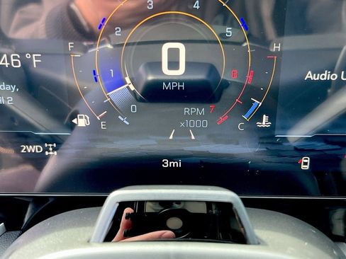 New 2026 Chevrolet Suburban High Country AWD/4WD image 12
