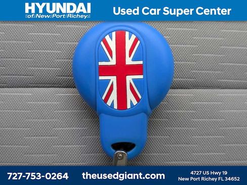 Used 2020 MINI Cooper 2-Door Hardtop FWD image 34