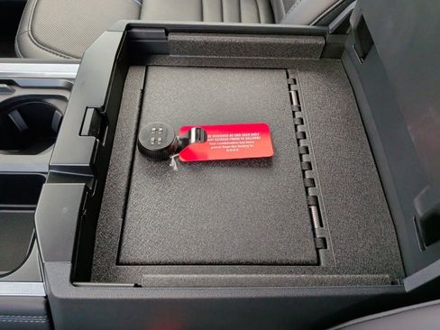 New 2026 Ford F450 Platinum w/ FX4 Off-Road Package image 37