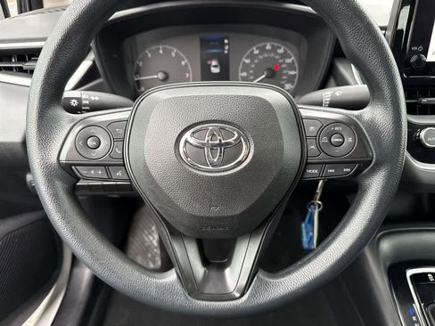 Used 2023 Toyota Corolla LE FWD image 20