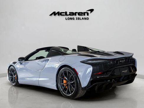 New 2026 McLaren Artura Spider image 6
