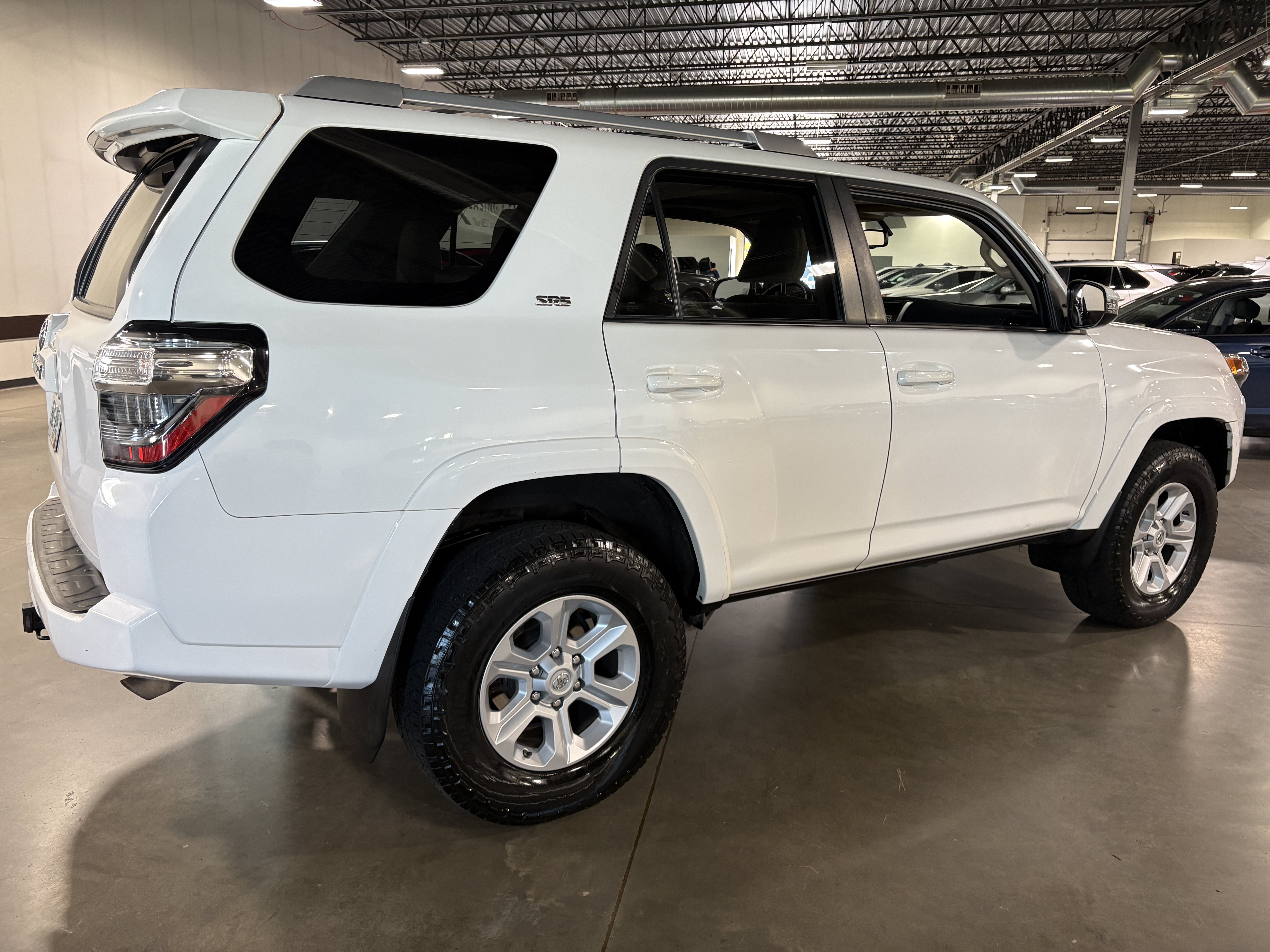 Used 2018 Toyota 4Runner SR5 Premium AWD/4WD image 5
