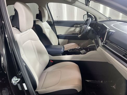 Used 2023 Kia Sportage EX image 20