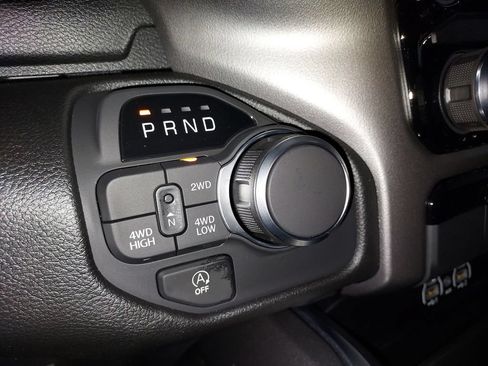 New 2026 RAM 1500 Express AWD/4WD image 25