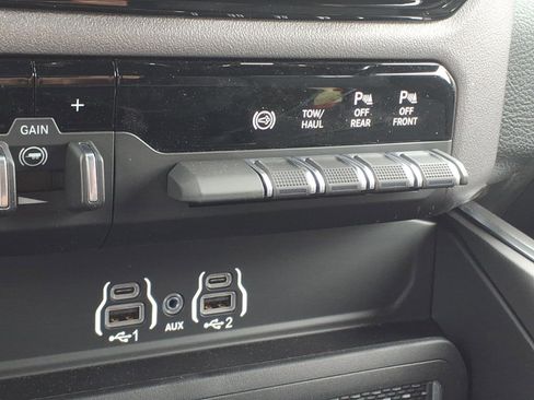 New 2026 RAM 2500 Big Horn AWD/4WD image 20