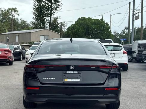 Used 2023 Honda Accord EX image 8