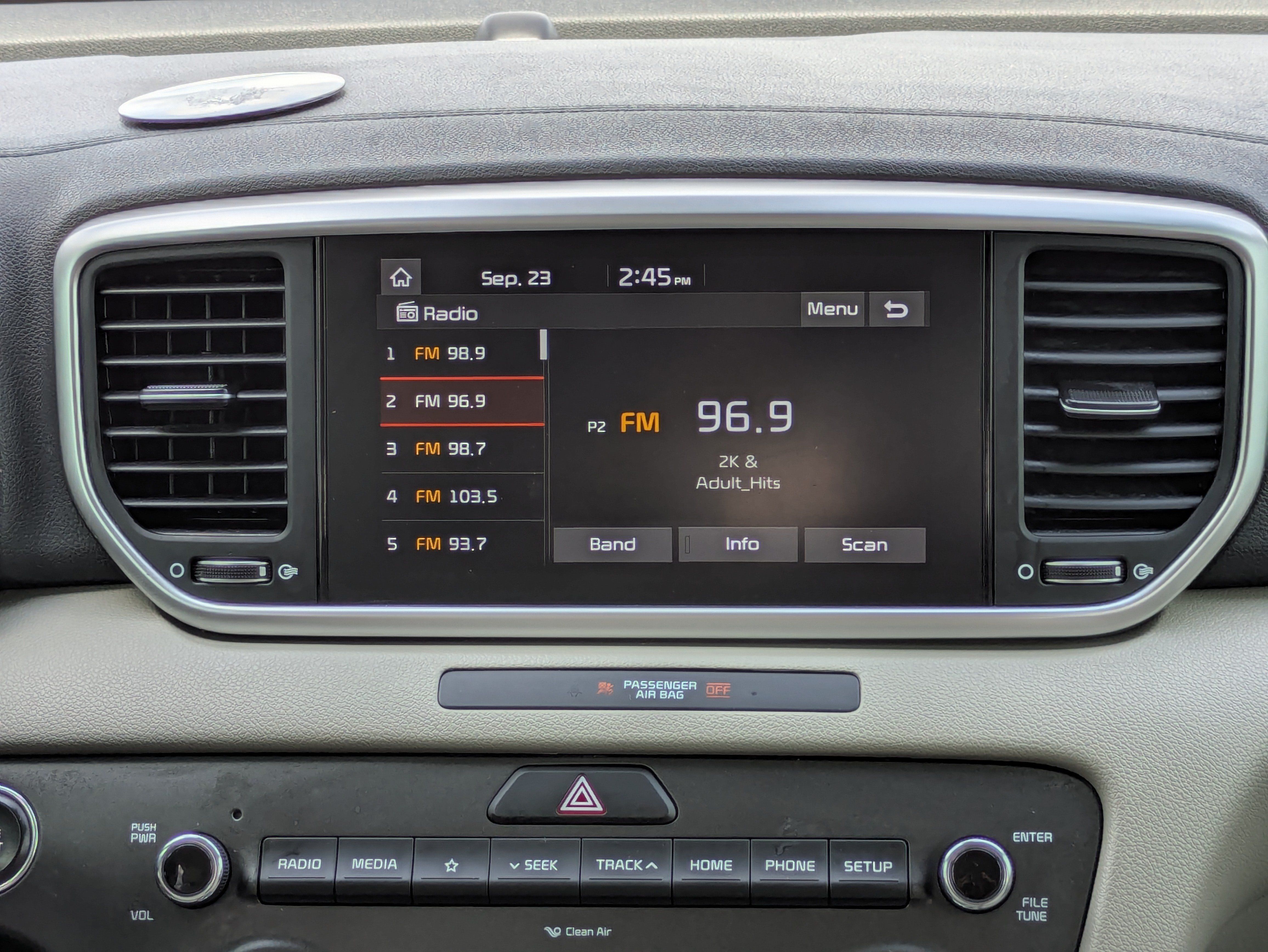 Used 2022 Kia Sportage LX w/ LX FWD Value Edition Package image 18