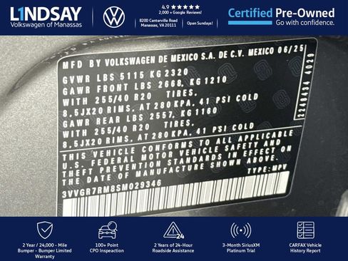 Certified 2025 Volkswagen Tiguan SE R-Line image 26