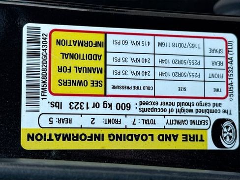 Used 2013 Ford Explorer XLT image 13