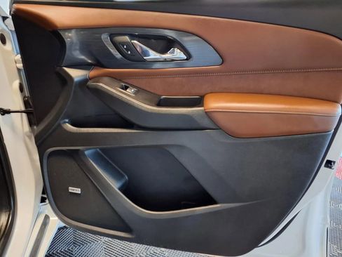 Used 2018 Chevrolet Traverse High Country image 13