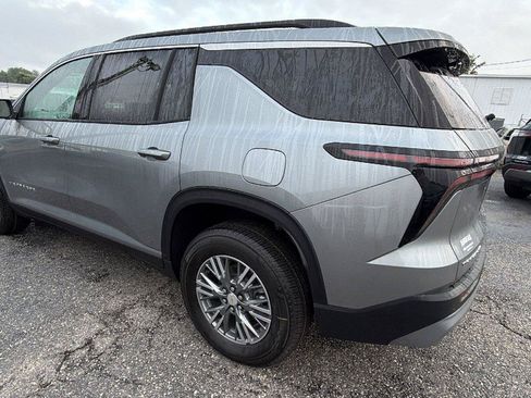 New 2026 Chevrolet Traverse LT w/ Driver Confidence Package FWD image 10
