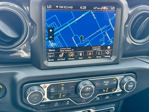 Used 2022 Jeep Wrangler Unlimited Sport AWD/4WD image 22