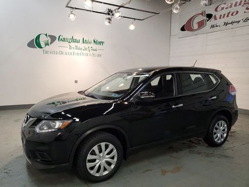 Used 2015 Nissan Rogue S image 3