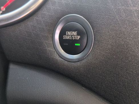 Used 2021 Chevrolet Malibu LT image 18