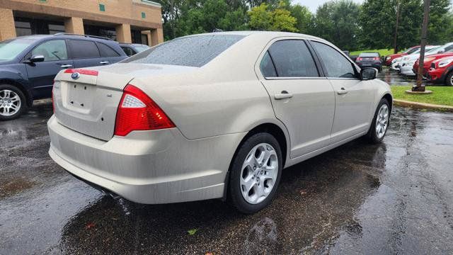 Used 2010 Ford Fusion SE FWD image 6