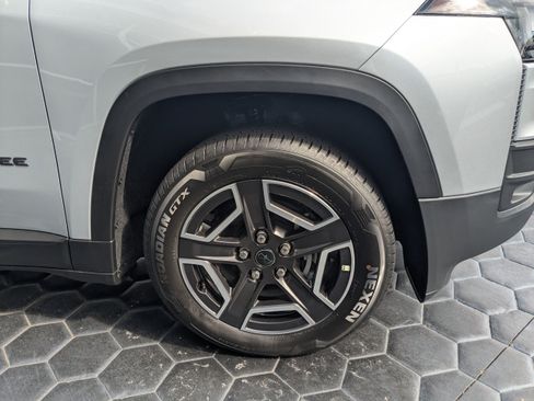 New 2026 Jeep Cherokee Limited AWD/4WD image 10