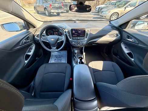 Used 2021 Chevrolet Malibu LS FWD image 10