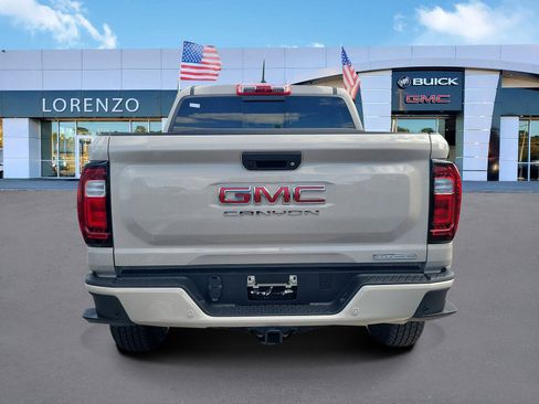 New 2026 GMC Canyon Elevation w/ Convenience Package image 4
