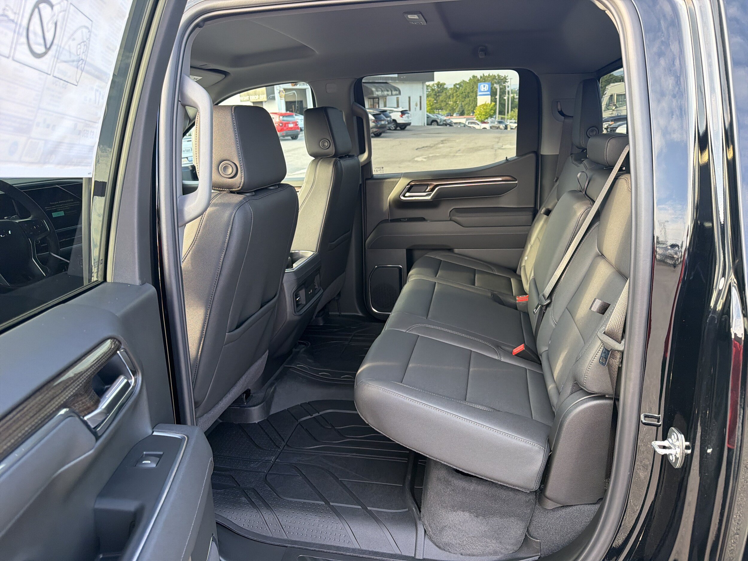 New 2026 Chevrolet Silverado 1500 RST w/ Convenience Package II AWD/4WD image 16