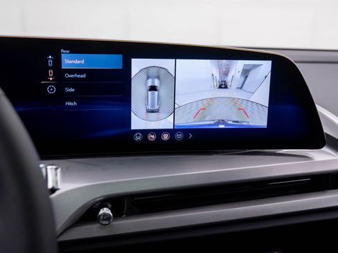 New 2026 Cadillac Vistiq Sport w/ LPO, Floor Liner Package image 27