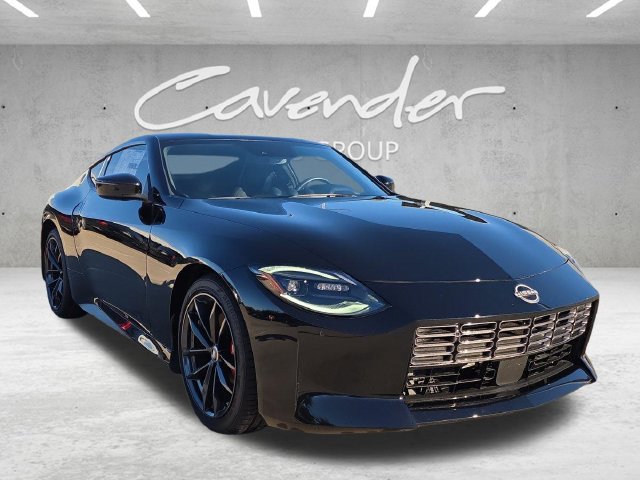 New 2026 Nissan Z Performance w/ Floor Mat Package RWD image 2