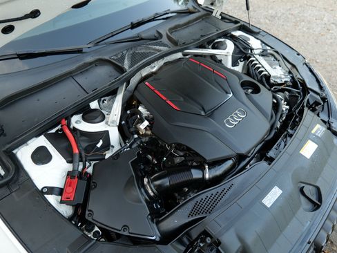 Used 2022 Audi S5 Premium Plus w/ Premium Plus Package image 54