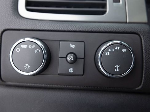 Used 2007 Chevrolet Avalanche LT w/ LT Preferred Equipment Group AWD/4WD image 42