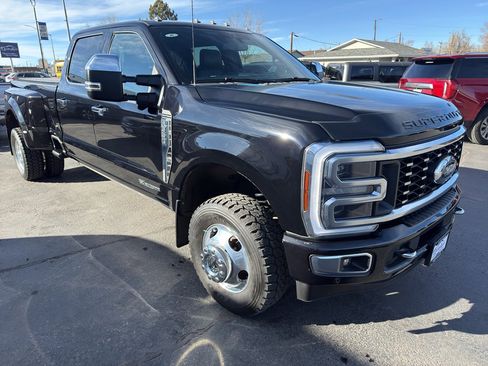 Used 2024 Ford F350 Platinum image 4