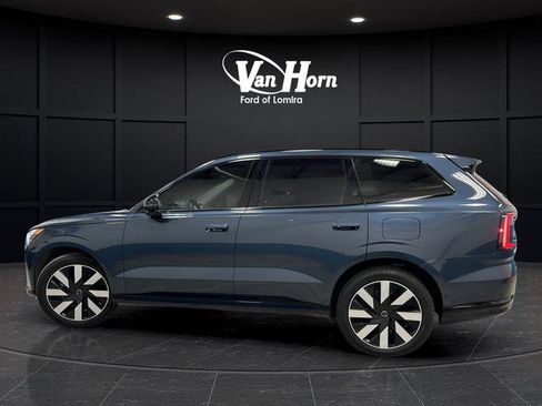 Used 2025 Volvo EX90 Ultra AWD/4WD image 6