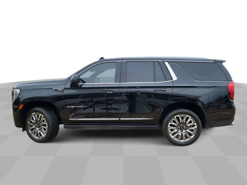 Used 2024 GMC Yukon Denali Ultimate AWD/4WD image 5