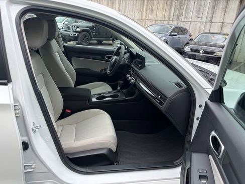 Used 2023 Honda Civic LX image 26