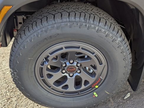 New 2026 Nissan Frontier PRO-4X image 7