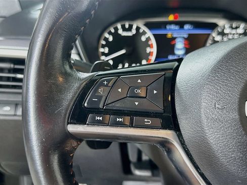Used 2023 Nissan Altima 2.5 SR FWD image 24