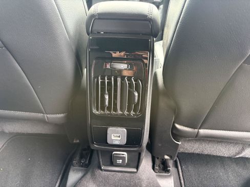 Used 2023 Jeep Compass High Altitude AWD/4WD image 29