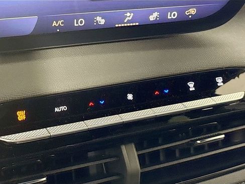 New 2026 Buick Enclave Sport Touring image 16