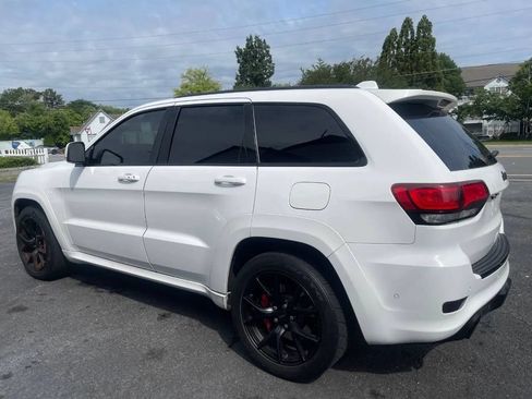 Used 2017 Jeep Grand Cherokee SRT AWD/4WD image 5