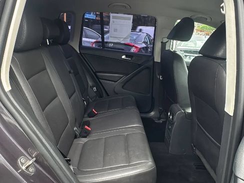 Used 2016 Volkswagen Tiguan R-Line FWD image 22