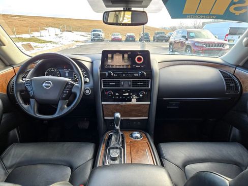 Used 2022 Nissan Armada SL w/ Captain's Chairs Package image 17