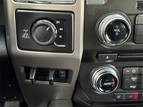 Used 2018 Ford F250 Platinum w/ Platinum Ultimate Package image 21