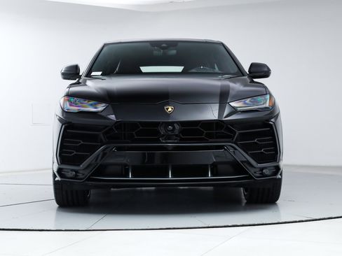 Used 2022 Lamborghini Urus AWD/4WD image 8