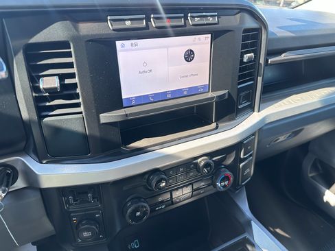 Used 2024 Ford F250 XLT w/ FX4 Off-Road Package AWD/4WD image 15