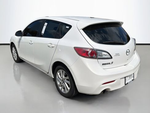 Used 2013 MAZDA MAZDA3 i Touring w/ Preferred Equipment Pkg image 5