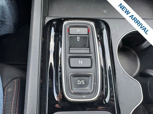 Used 2025 Honda Pilot Sport image 28