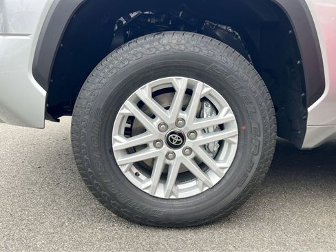 New 2026 Toyota Tundra SR5 AWD/4WD image 5