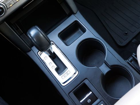 Used 2015 Subaru Legacy 2.5i Premium w/ Moonroof Package image 36