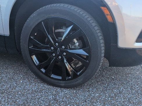 Used 2021 Chevrolet Blazer RS w/ Enhanced Convenience Package image 2