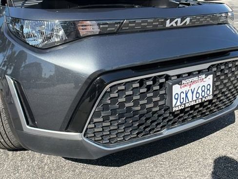 Used 2023 Kia Soul EX FWD image 11